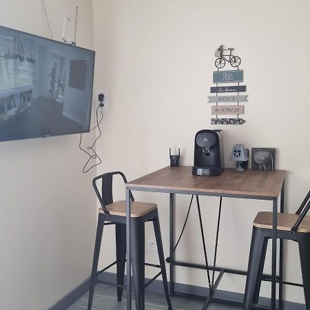 Chambre Avec Piscine Partagee Marcorignan Buitenkant foto
